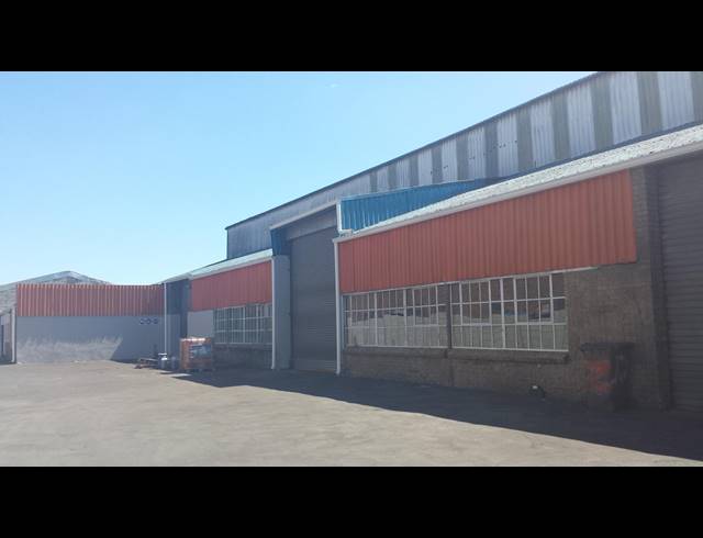 1,300M² FACTORY RENTED IN BRACKENFELL CENTRAL